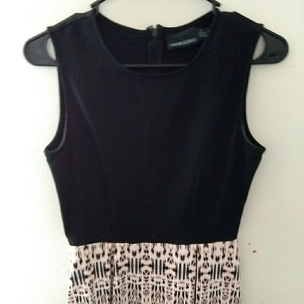 Patterened womens dress